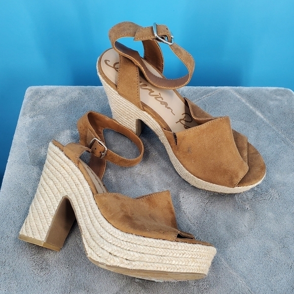 American Rag tan platform woven sandals 7 - Picture 3 of 16